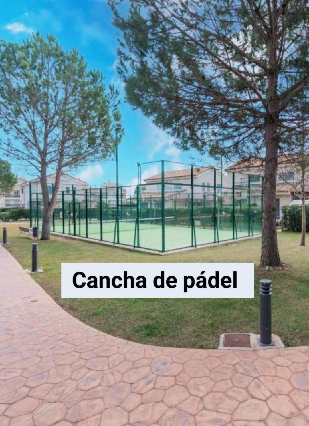 Espectacular Chalet Adosado Para Vacaciones En Panoramica Golf Sant Jordi Exterior foto